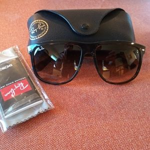Authentic Ray-Ban Boyfriend Sunglasses RB4147